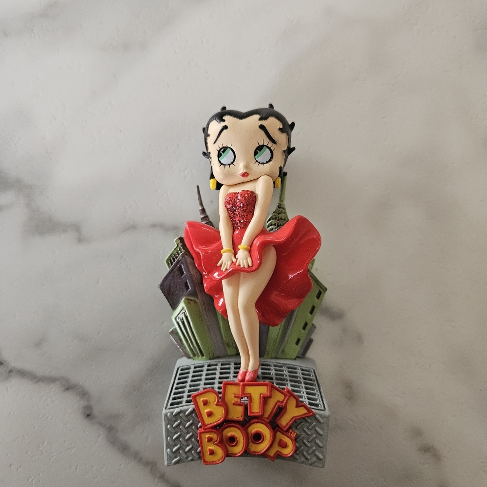 Betty Boop -American Greetings-Heirloom Ornament Collection with Sound